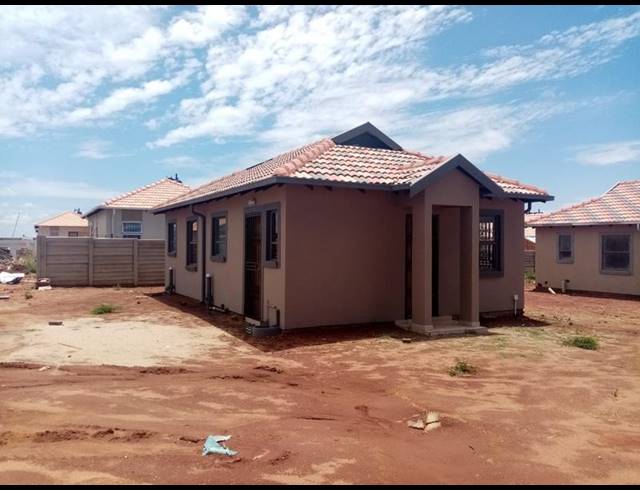 3 BEDROOM HOUSE FOR SALE IN RIVERSDALE